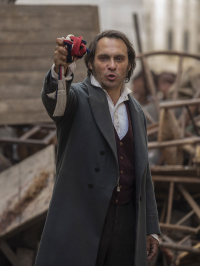 voir serie Victor Hugo, Ennemi d'Etat saison 1