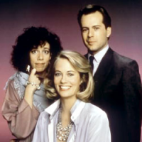 voir serie Clair de lune saison 5