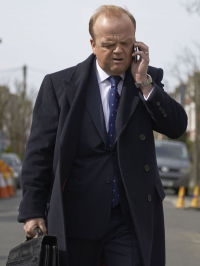 voir serie Main basse sur Pepys Road saison 1