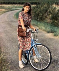 voir serie La Bicyclette bleue saison 1