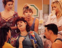 voir serie Les Nouvelles filles d'à côté saison 1