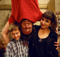 voir serie Mon père dort au grenier saison 1