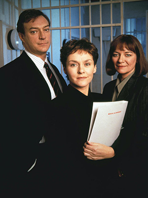 voir serie Affaires non classées saison 24