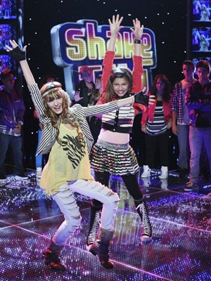 voir serie Shake It Up saison 3