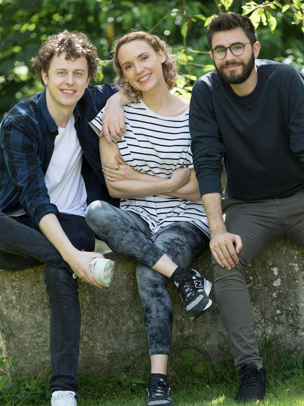 voir serie Presque adultes saison 1