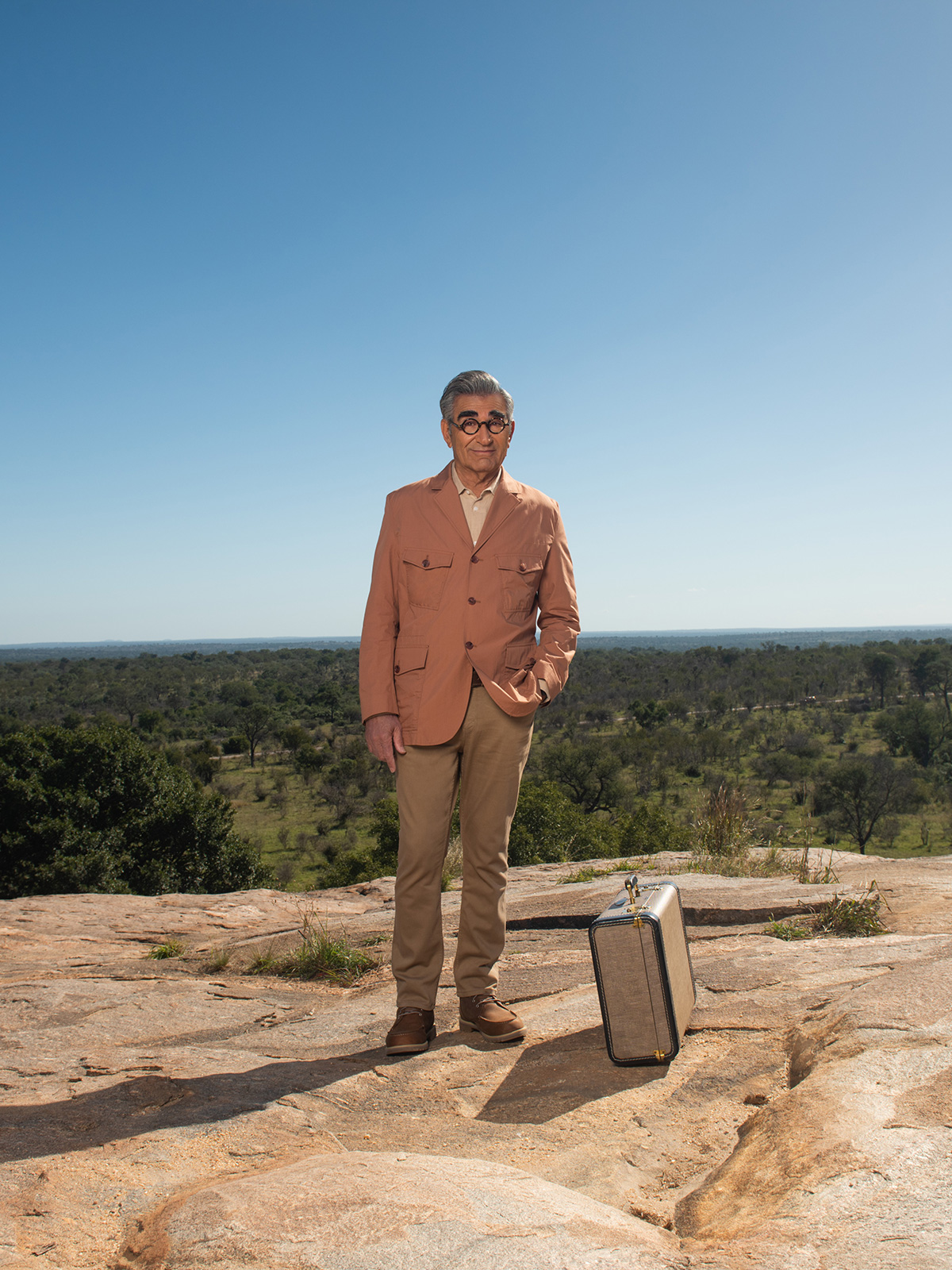 voir serie The Reluctant Traveler with Eugene Levy saison 1