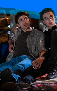 voir serie Invisible Boys saison 1